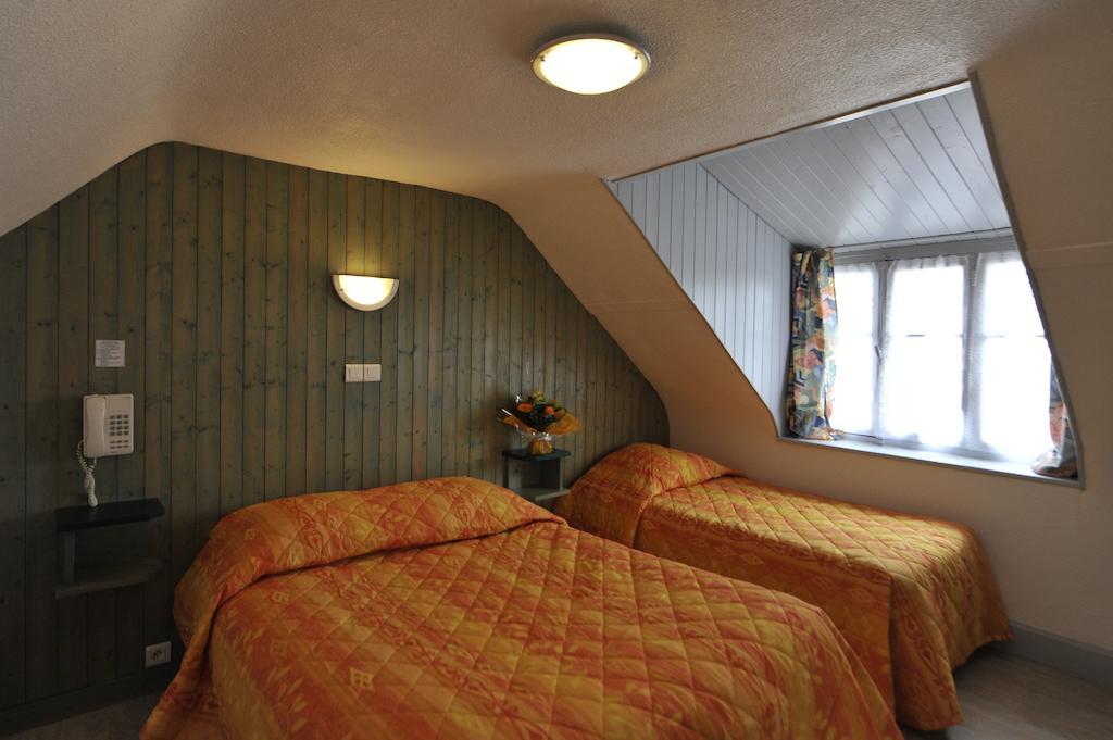 Hotel De La Grotte Aix-les-Bains Szoba fotó