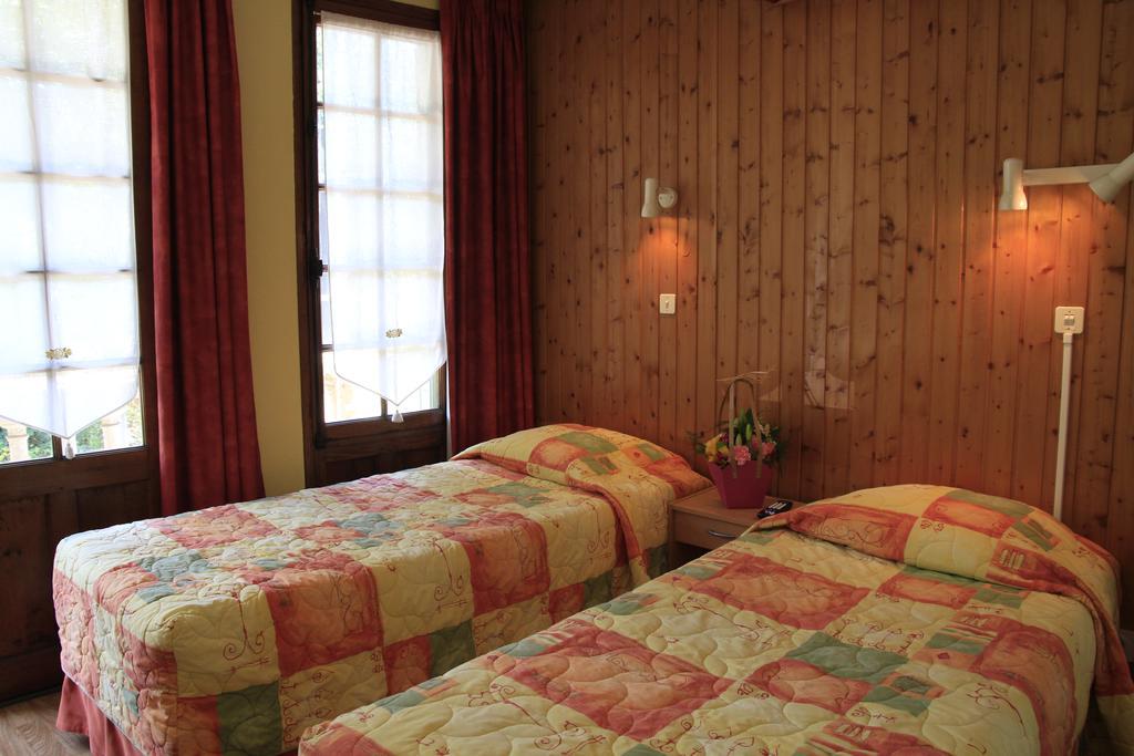 Hotel De La Grotte Aix-les-Bains Kültér fotó